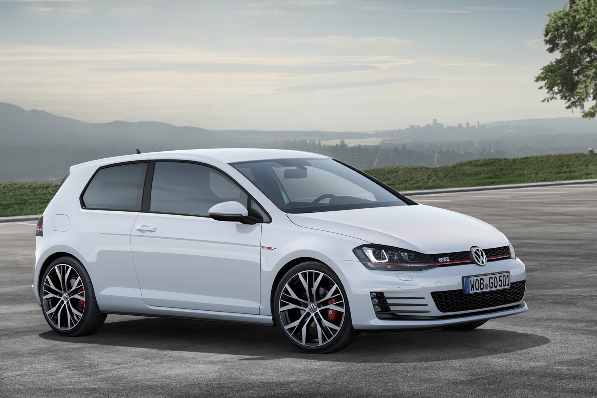 VW Golf GTI front three-quarters
