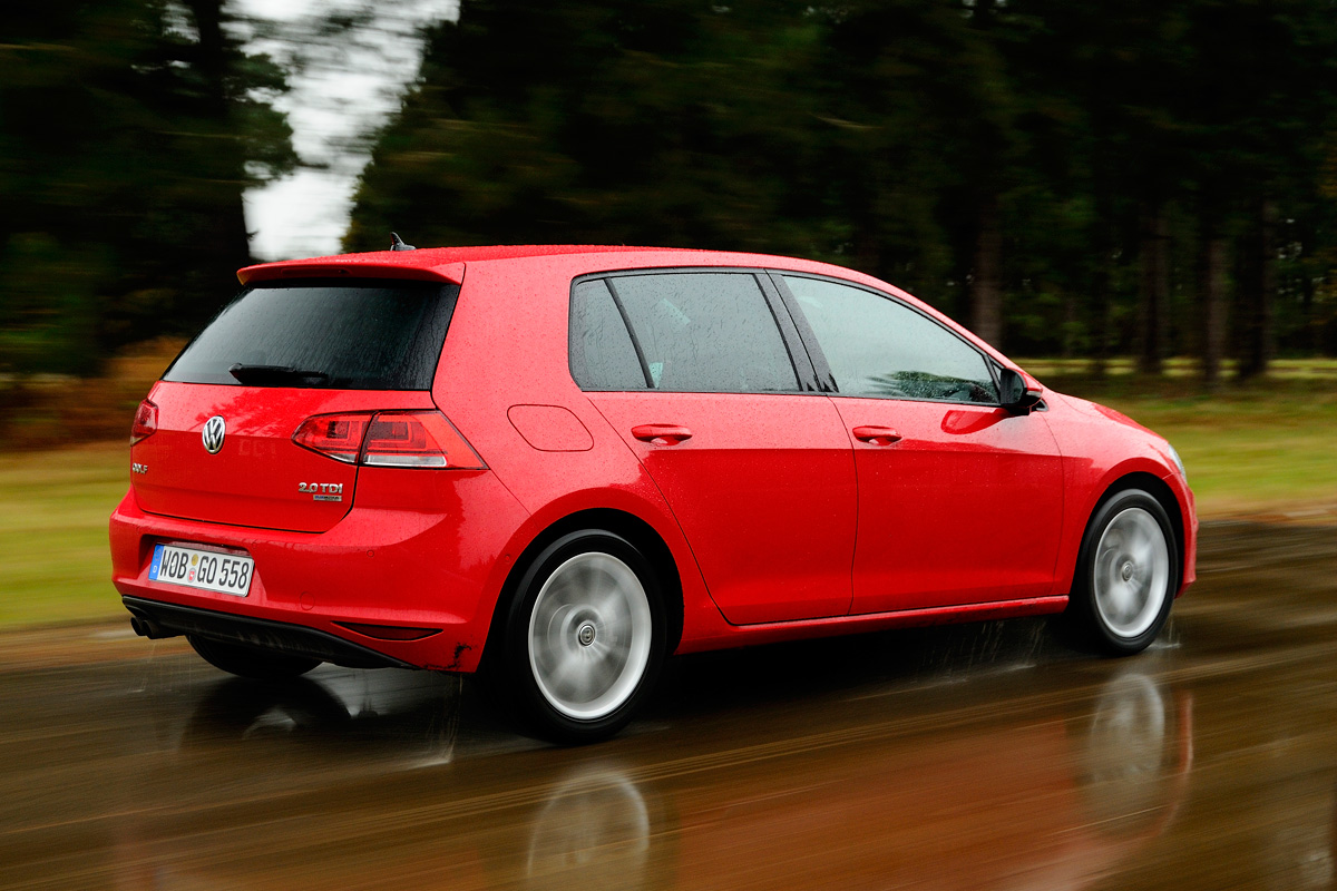 Volkswagen Golf Mk7 rear action
