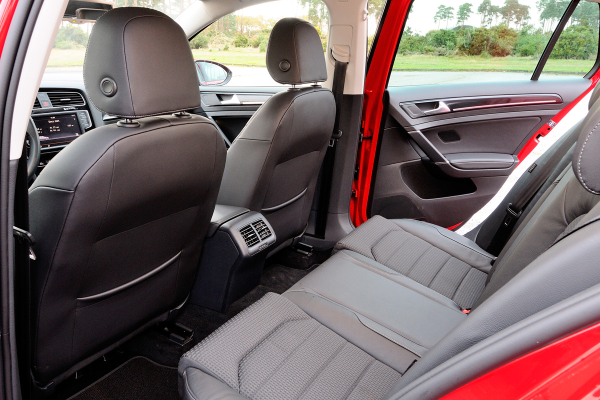 Volkswagen Golf Mk7 rear seats