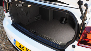 VW Golf R Cabriolet boot