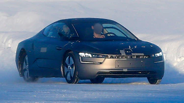 Volkswagen XL1 front