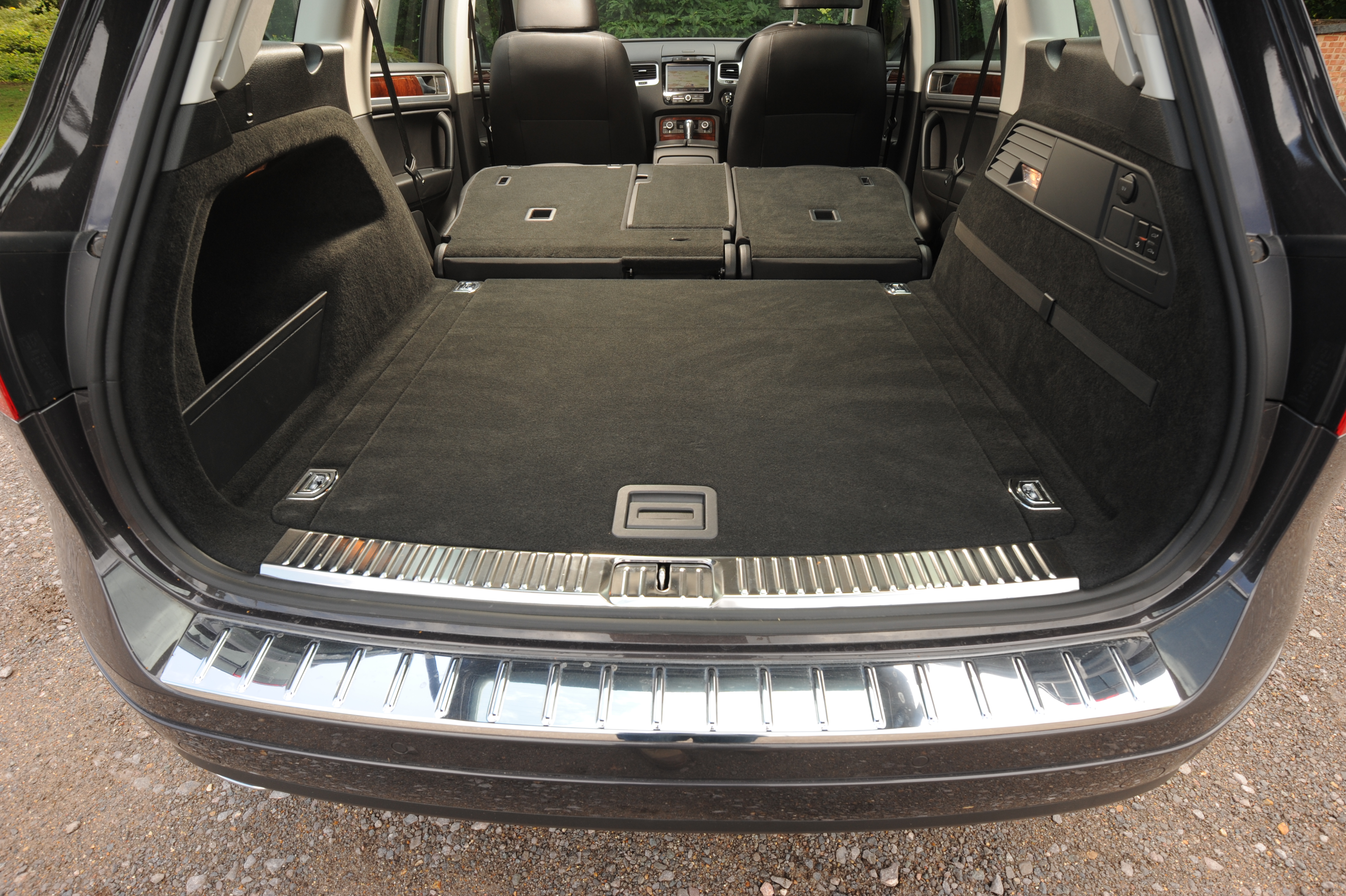 Volkswagen Touareg boot