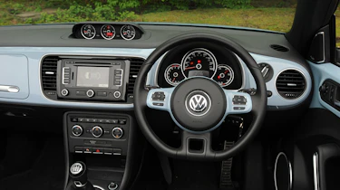 VW Beetle Cabriolet interior