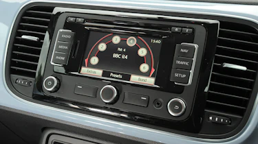 VW Beetle Cabriolet sat-nav