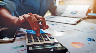 Calculating finance