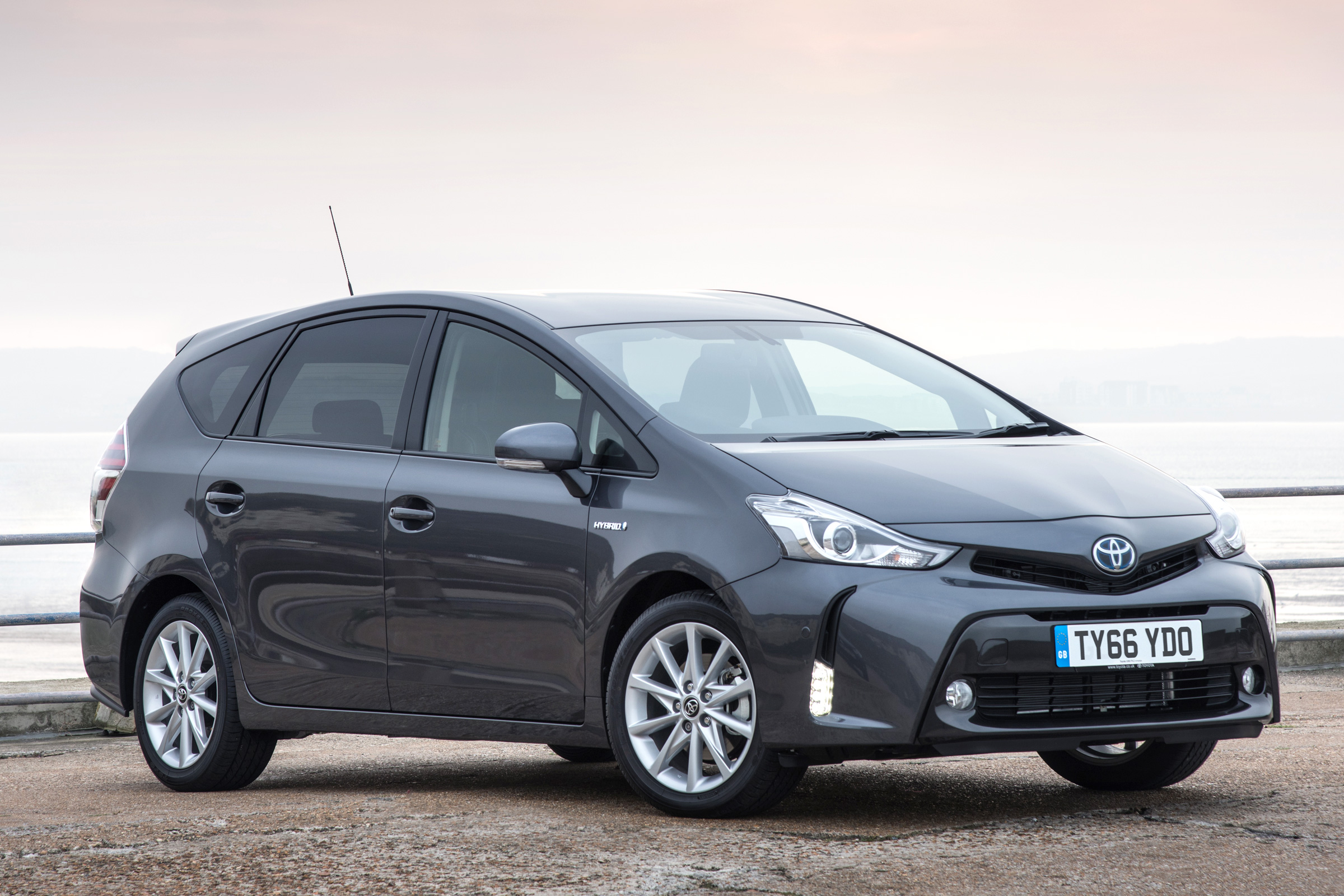 Toyota Prius Plus