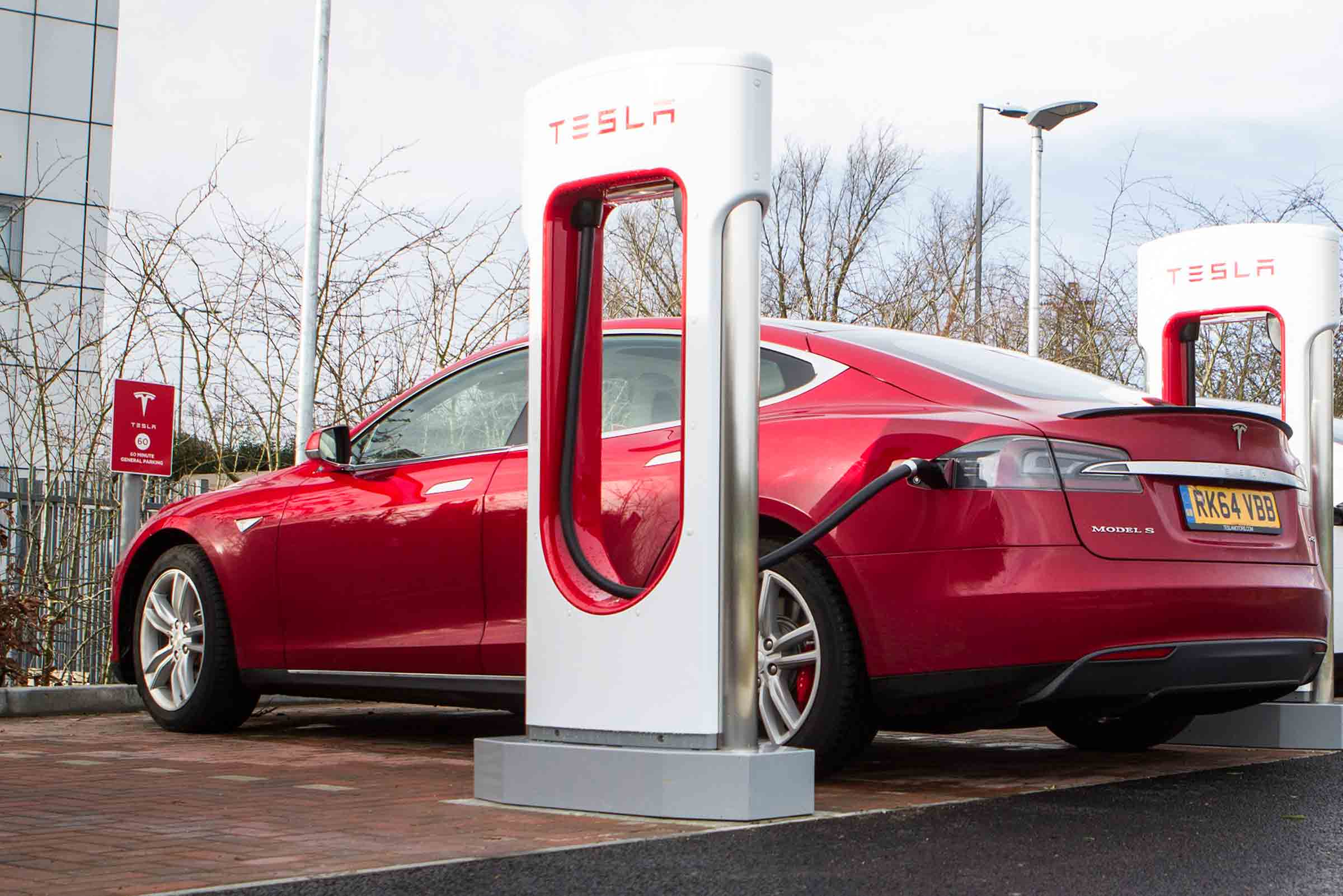 Tesla supercharger