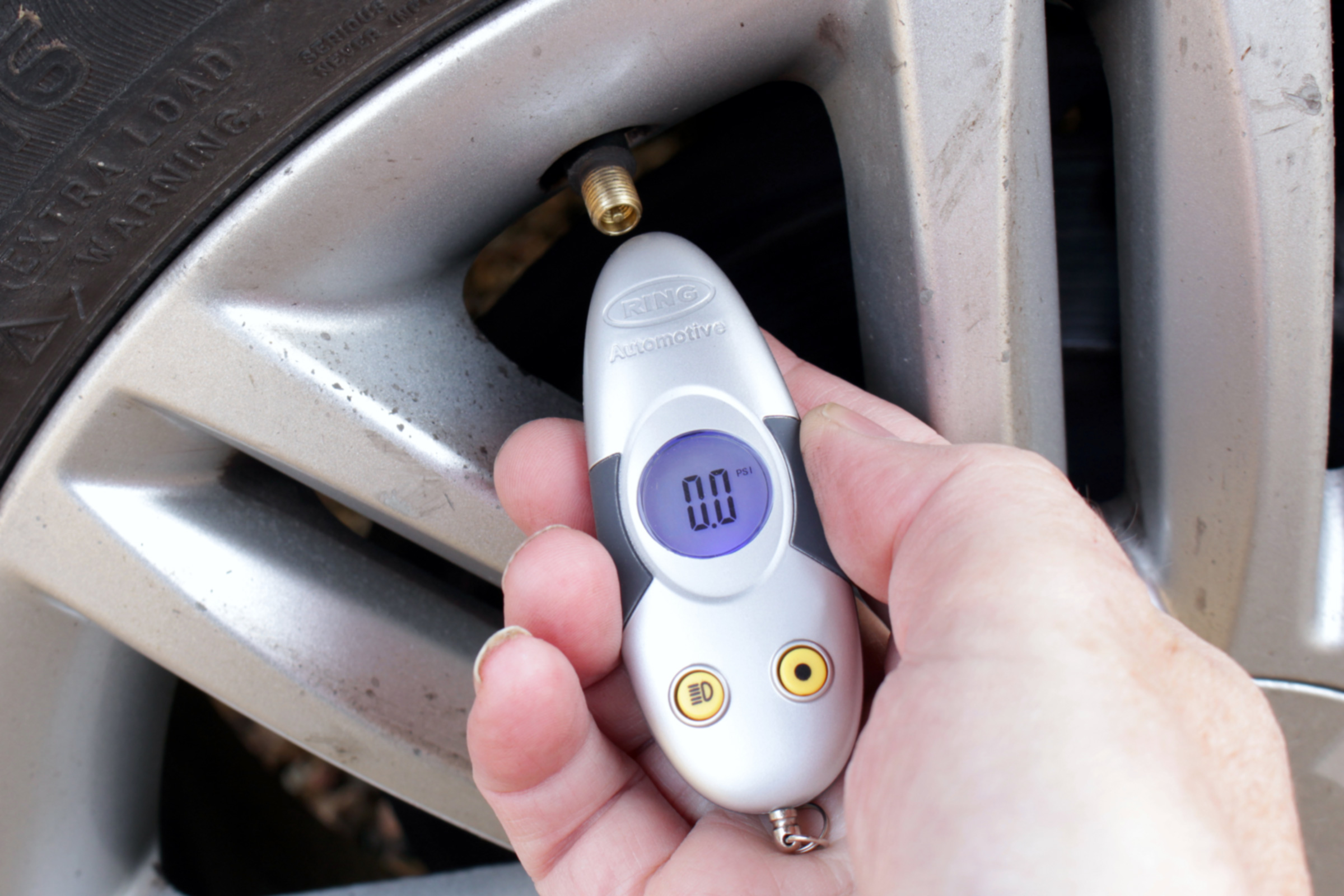 Ring air pressure tester