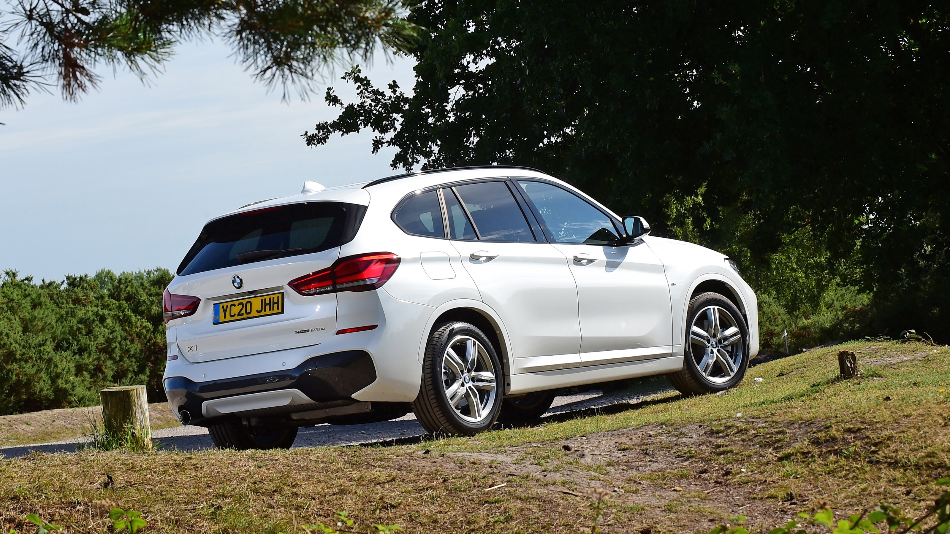 BMW X1 rear 3/4 static