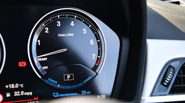 BMW X1 instruments