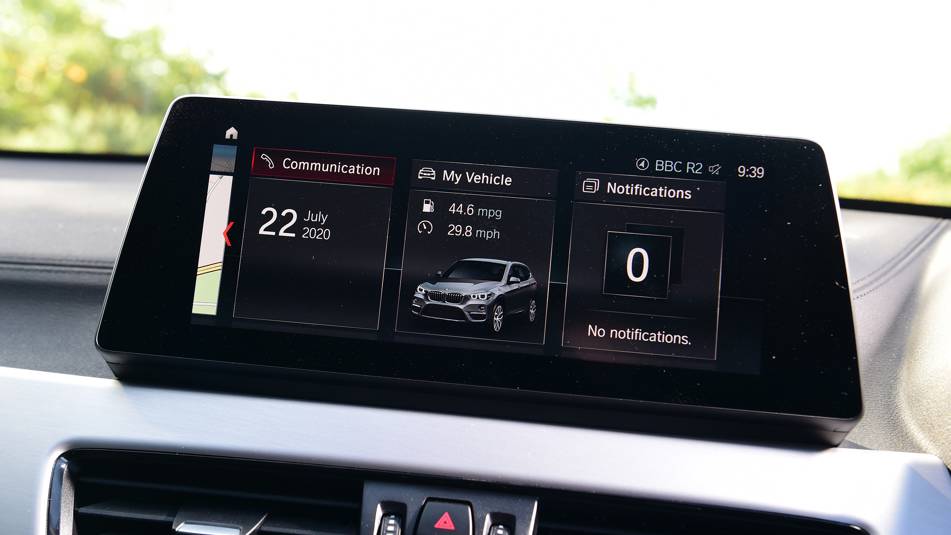 BMW X1 infotainment display