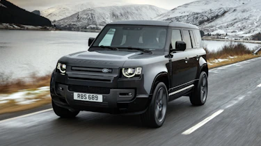 Land Rover Defender - front tracking