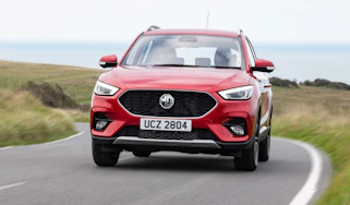 MG ZS - front cornering