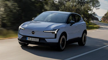 Volvo EX30 - front tracking