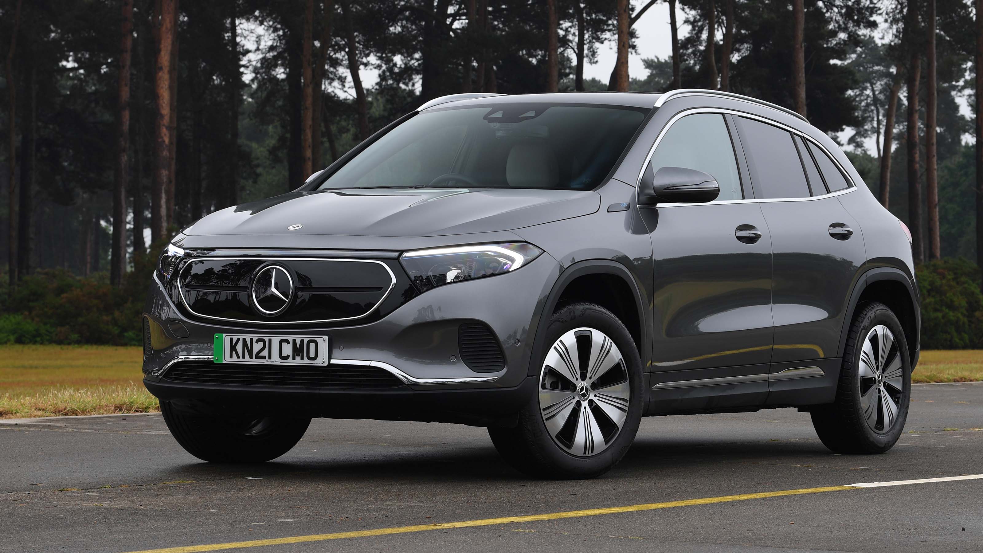 Mercedes EQA 