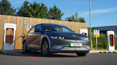 Hyundai Ioniq 5 connected to Tesla Supercharger