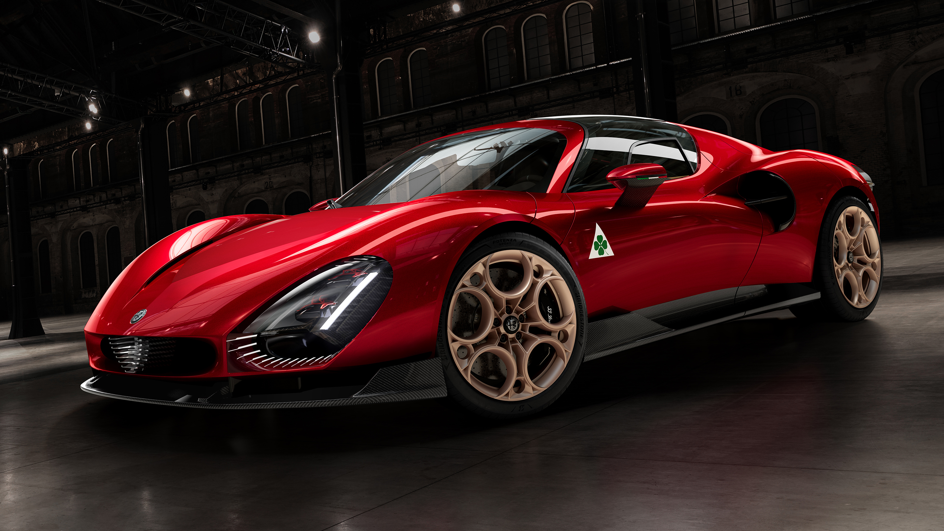 Alfa Romeo 33 Stradale - front static