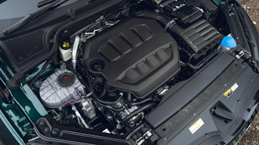 Skoda Octavia Estate vRS - engine bay