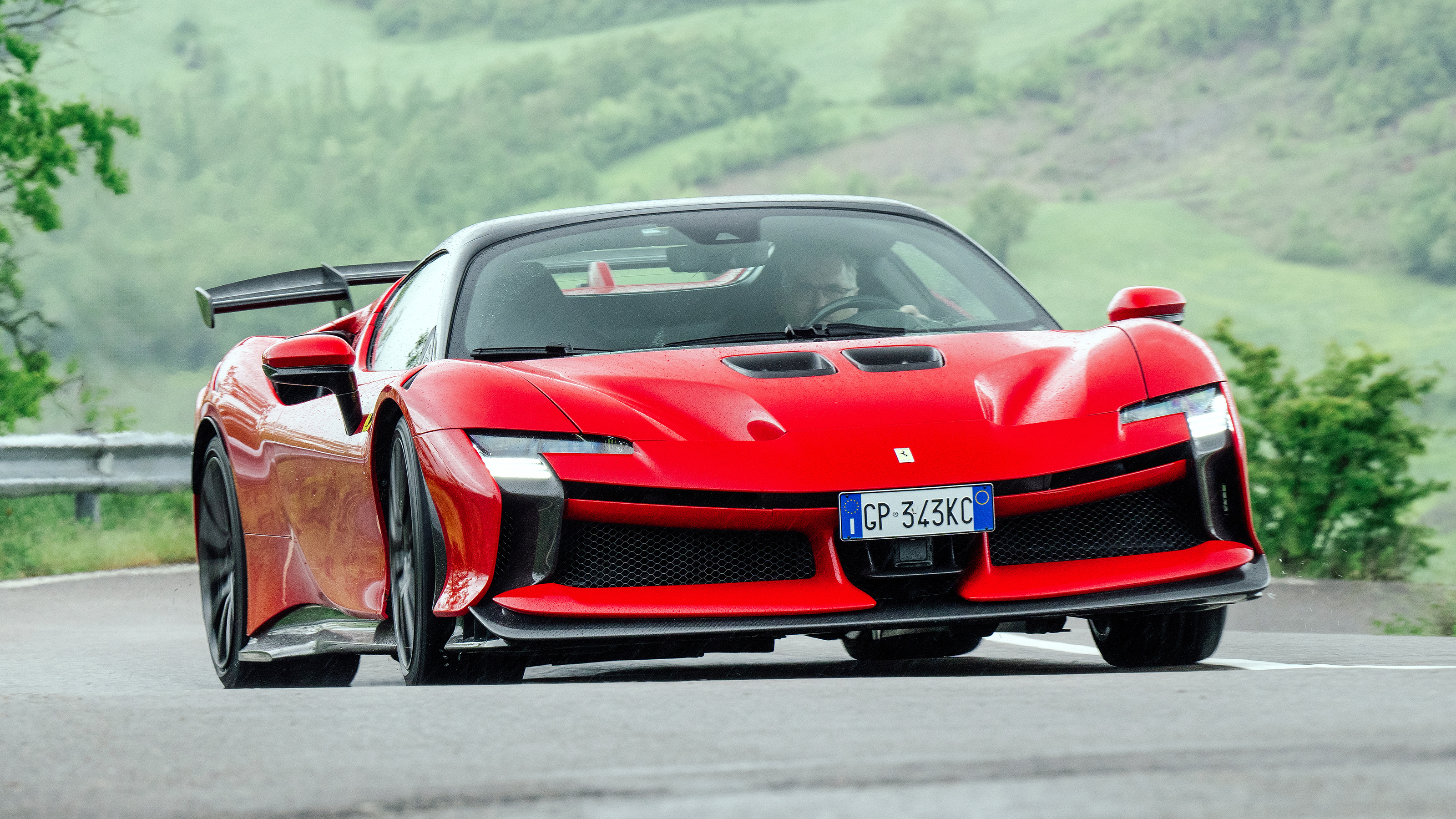 Ferrari SF90 XX Spider - front cornering