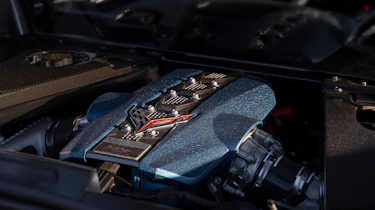 C8 Corvette ZR1 2024 engine