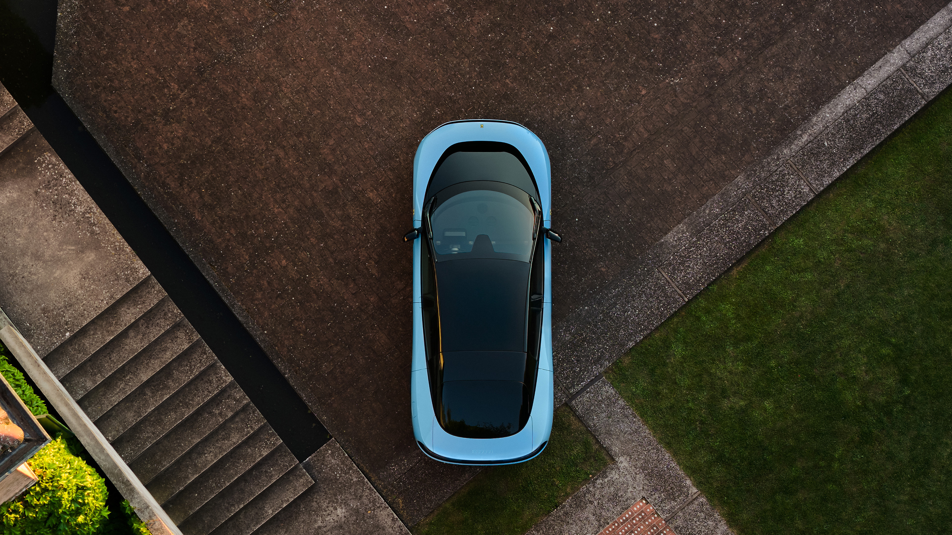 Ferrari Luce 
