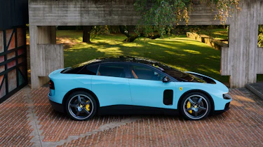 Ferrari Luce side