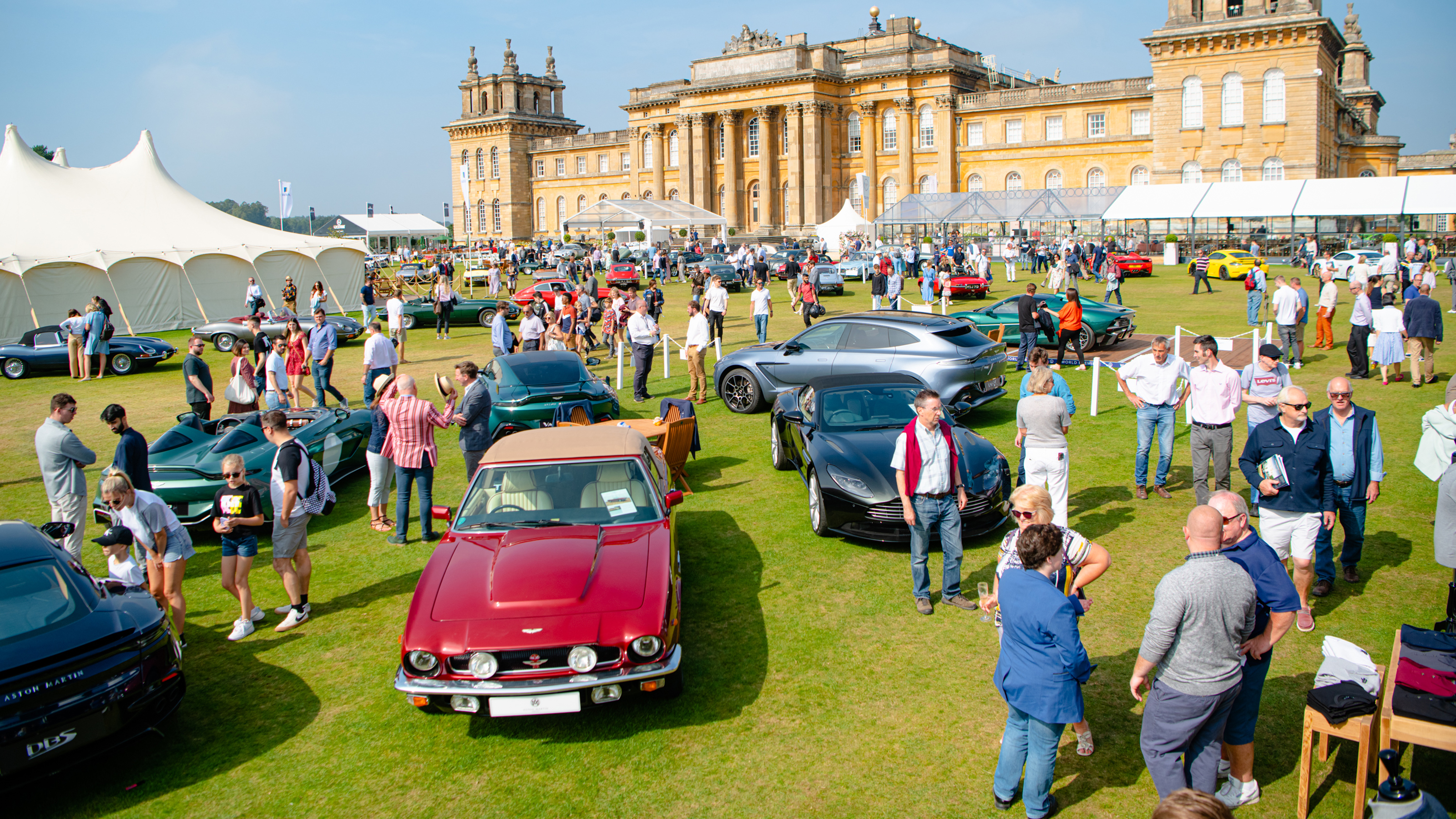 Salon Prive - parade ground